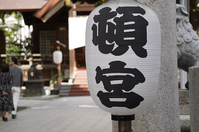 Authentic Sapporo: Nijo Market Seafood Lunch & Local History Tour - City Hall, Odori Park, and Sapporo’s civic story