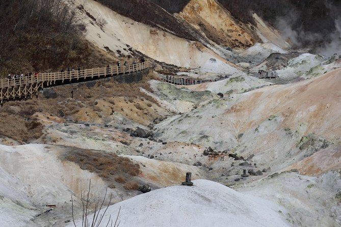 [Departure from Sapporo] Noboribetsu Jigokudani, Lake Toya, Cape Chikyu by private car - Key points at a glance