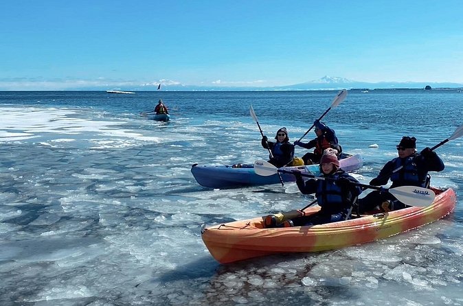 Drift-ice kayaking & steamed and grilled seafood on Okhotsk Sea - What paddling a two-person kayak is like
