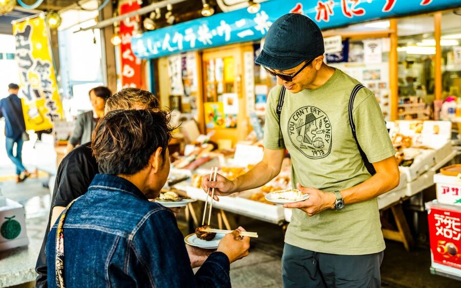 Eat Like a Local in Sapporo – Private & Custom Food Tour - Nijo Market and the question of seafood