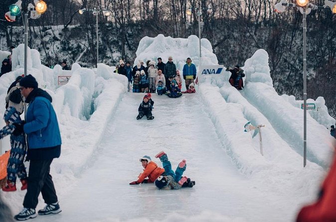 Explore Shikotsu Ice Festival (day tour) - Entering the Ice Festival in Daylight