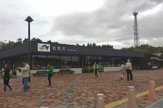 Hokkaido Day Tour from Sapporo: Asahiyama Zoo, Blue Pond Japan - Asahiyama Zoo: the reason to book the tour