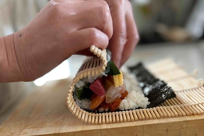 Hokkaido Seafood Sushi Rolls Experience with Matcha, in Sapporo - Key points to know before booking