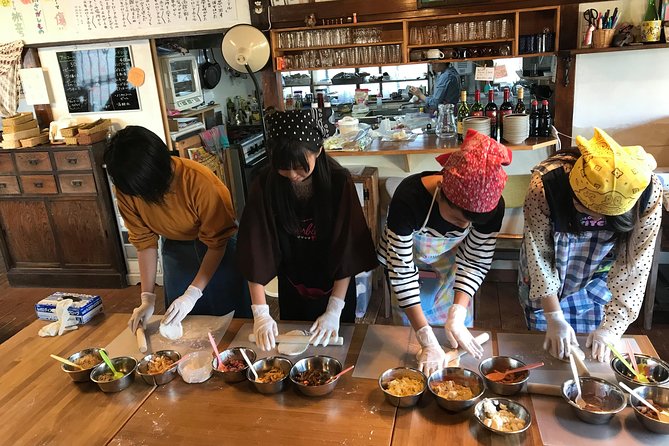 Make Piroshki in Hakodate and Visit Hidden Spots While Baking - What the two-hour schedule really gives you