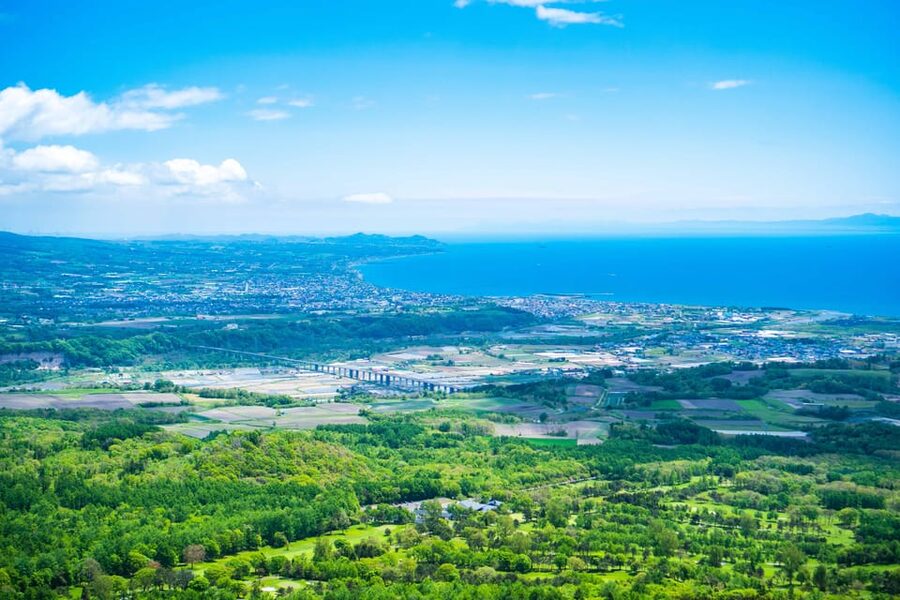 Mt. Usu: Hike to the crater and see the stunning Lake Toya! - Is $161 a fair price?