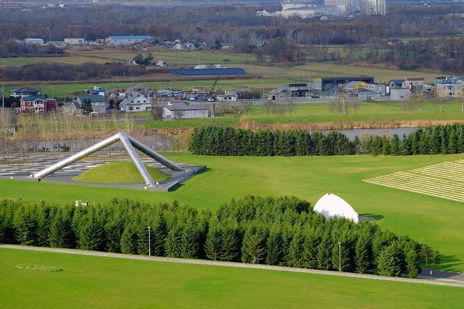 Private Day Tour to Hokkaido Noboribetsu and Lake Toya by Car - The return to Sapporo and the value of a private car