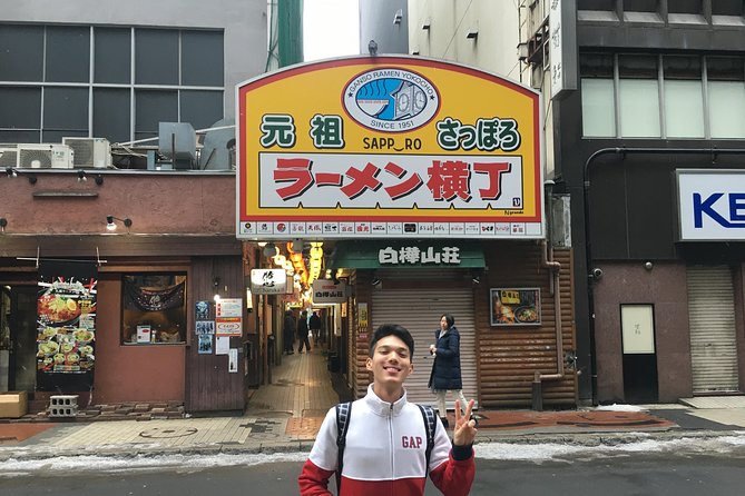 Sapporo 6hr Private Tour with Government Licensed Guide - Markets and meals: Nijo Market and Sapporo’s food culture