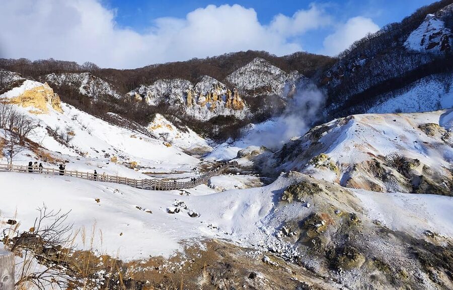 Sapporo: Hokkaido Noboribetsu Toya-ko Otaru Full-Day Tour - Why this Hokkaido day trip works