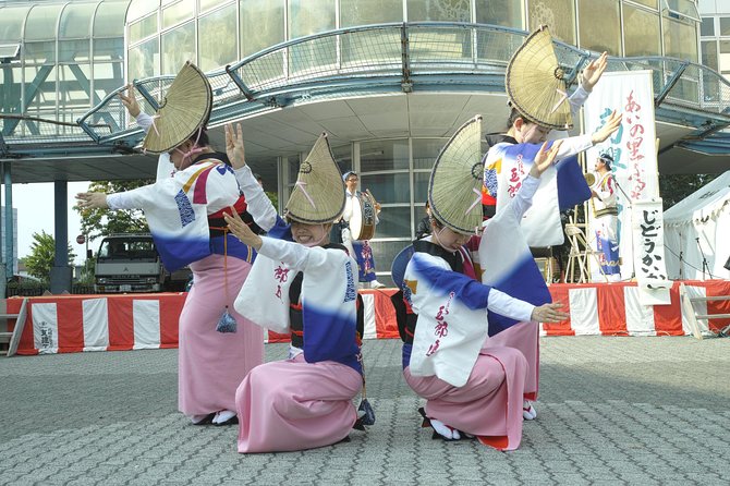 Sapporo Private Customizable Half Day Tour - Odori Park: the easiest central choice