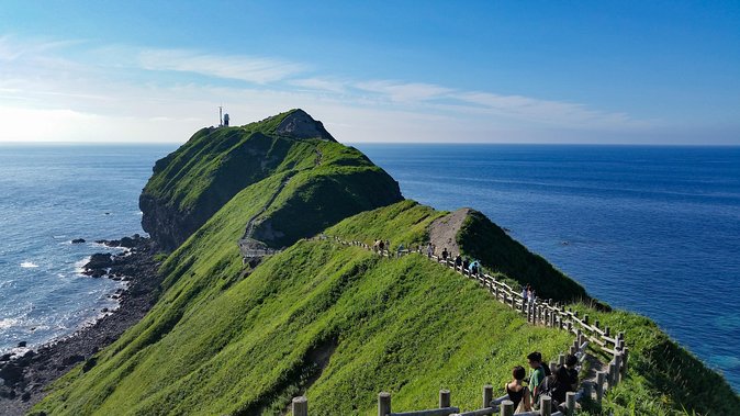 SkyExpress: Shakotan Peninsula Customised Private Day Tour (Up to 3 Passengers) - Cape Kamui: Hokkaido’s Most Dramatic Walk