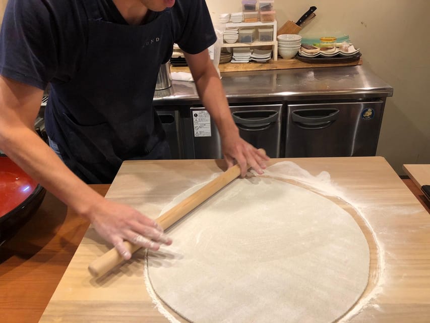 Soba noodle making experience and tempura, Hokkaido sakeplan - Why the private group format matters