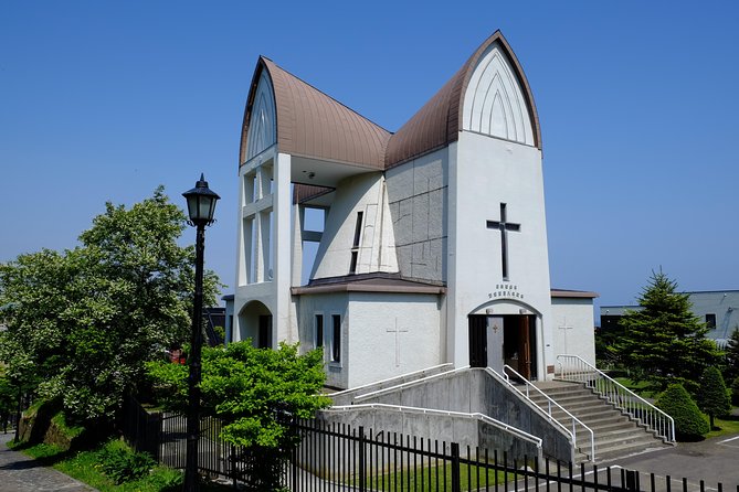 Walk Around Hakodate's Hidden Spots Guided by Local Residents - Starting at a Community Café